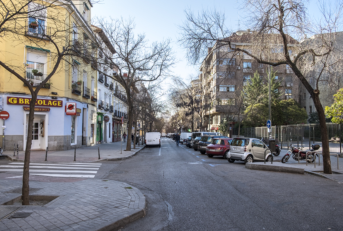 El Ayuntamiento mejorará el alumbrado de ocho calles de Chamberí con una inversión de 1,7 millones de euros