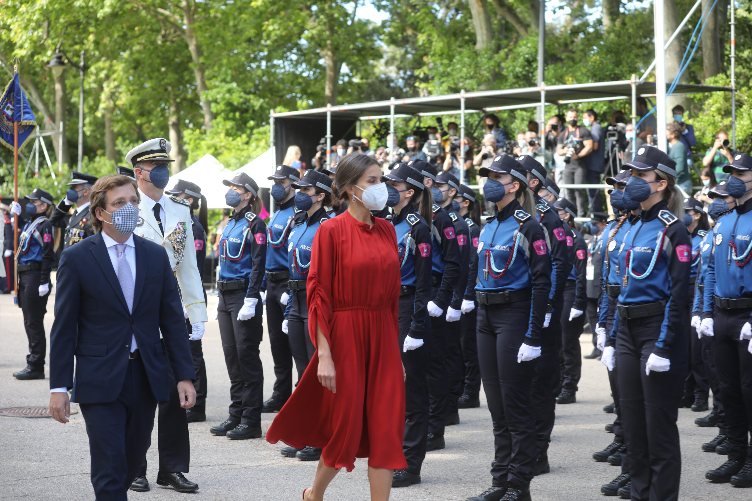 Las mujeres protagonizan la festividad de la Policía Municipal en el 50º aniversario de su incorporación al Cuerpo