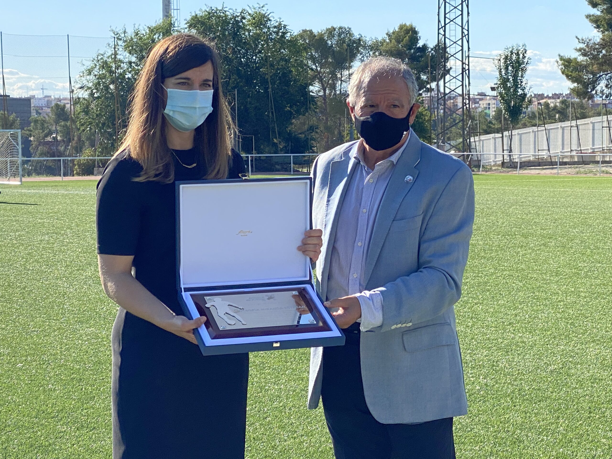 Miranda destaca el trabajo de la Escuela de Fútbol AFE en la trasmisión de valores “como el trabajo en equipo, el respeto y el compañerismo”