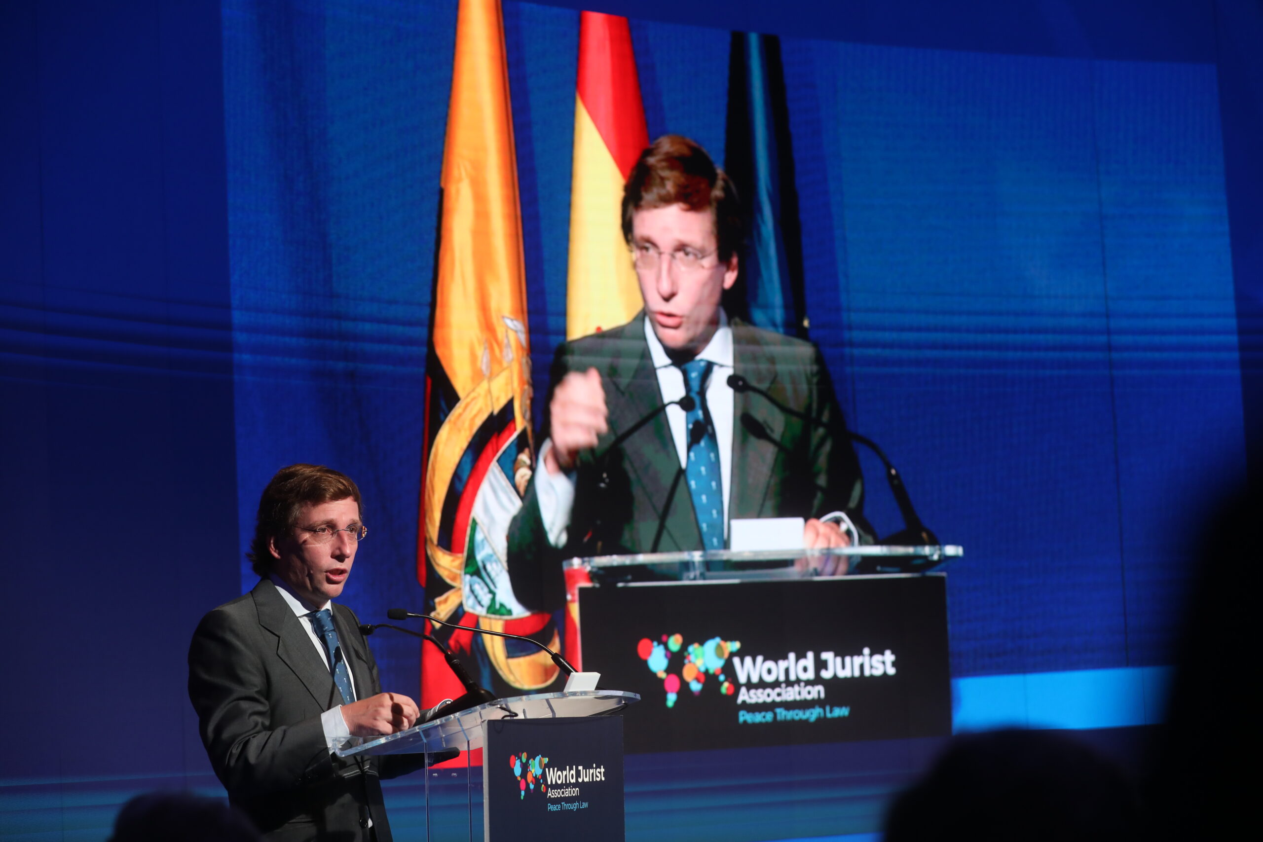 Almeida da la bienvenida a Madrid a la élite mundial de la abogacía en la jornada previa al Congreso Mundial del Derecho