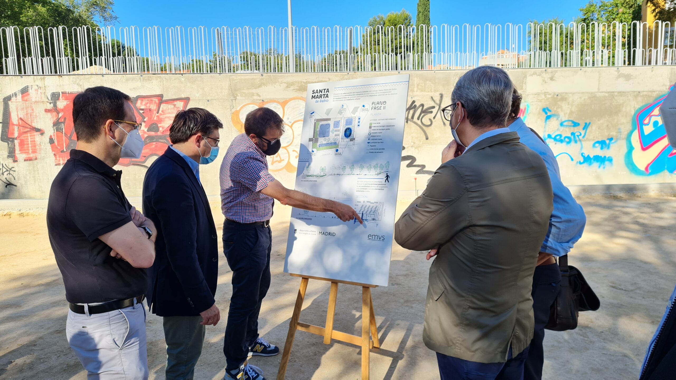 El Ayuntamiento inicia las obras para dotar a San Blas-Canillejas de un nuevo espacio deportivo con pistas de skate y baloncesto