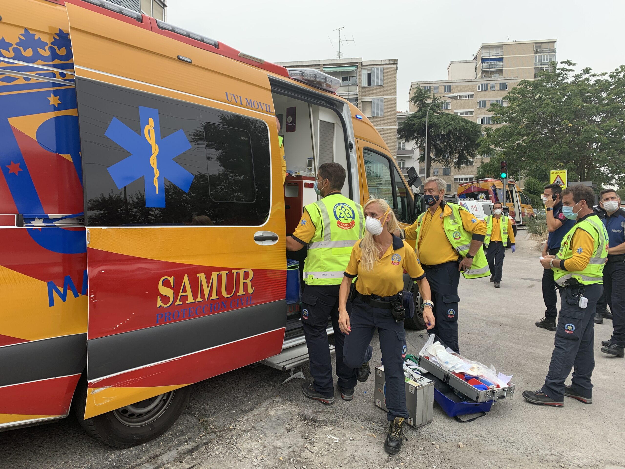 El Ayuntamiento autoriza suministros y apoyo para gestionar el depósito de material sanitario y medicamentos del SAMUR-Protección Civil