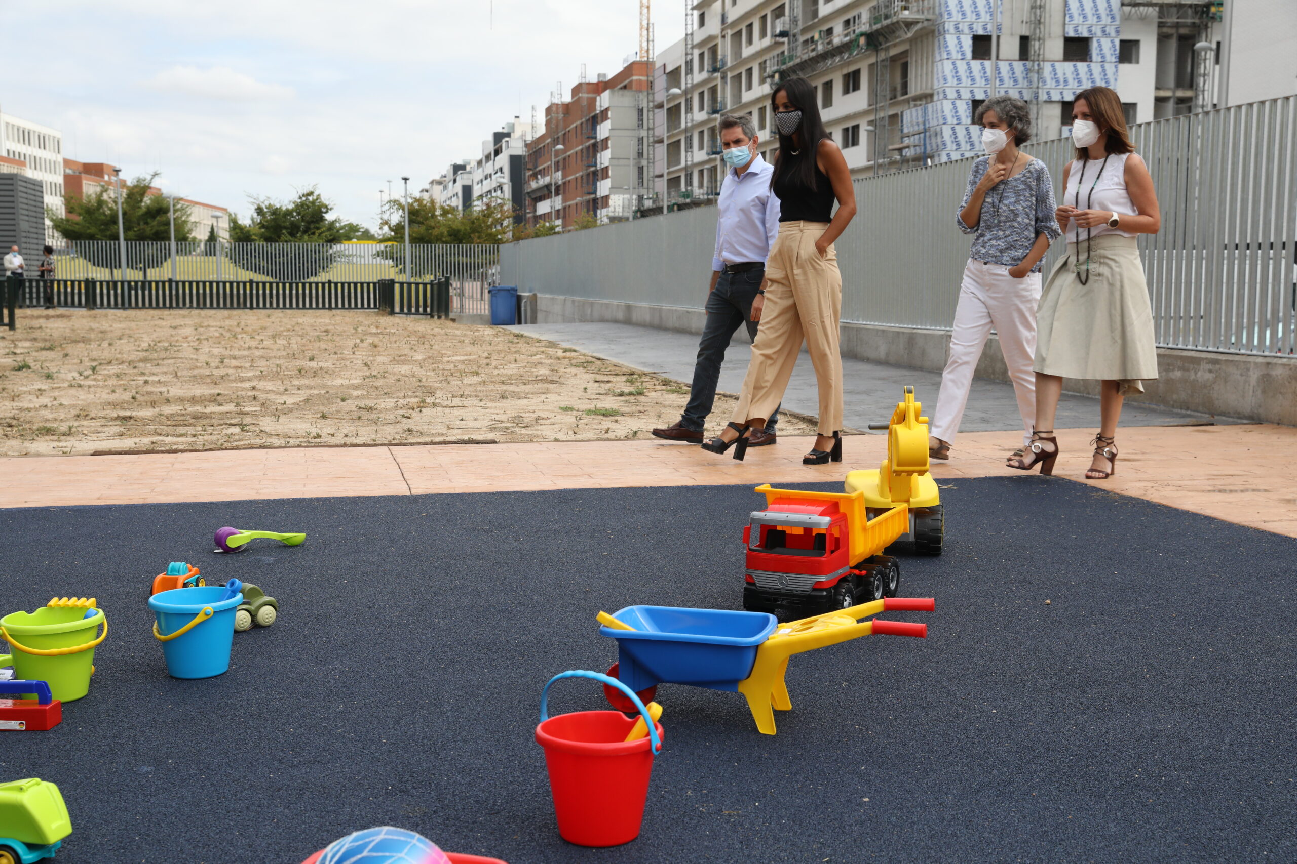 Villacís destaca que el nuevo curso de las escuelas infantiles municipales llega con tres centros y 250 plazas más