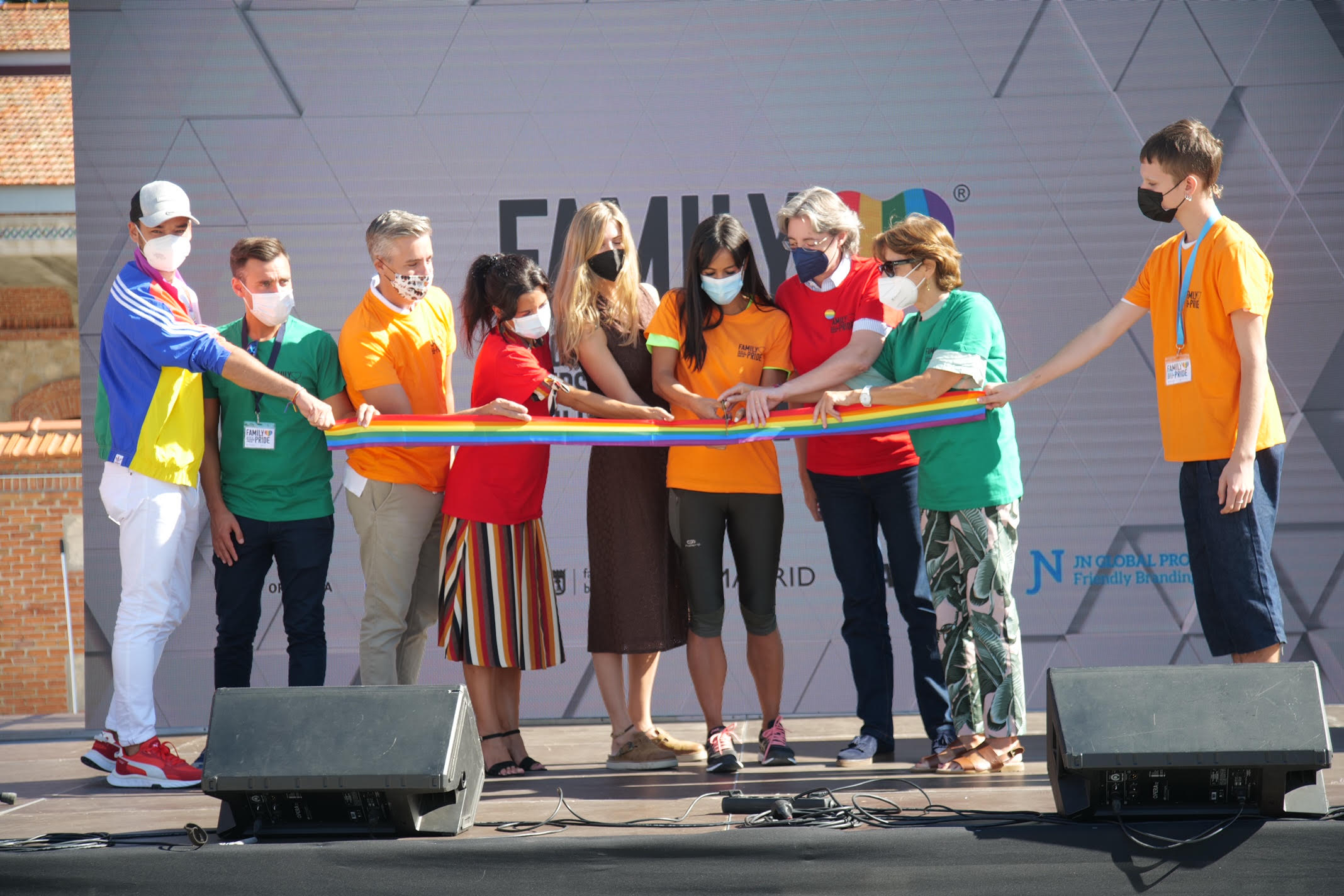 Villacís reafirma el compromiso del Ayuntamiento de Madrid para “seguir trabajando por la igualdad de todas las familias”