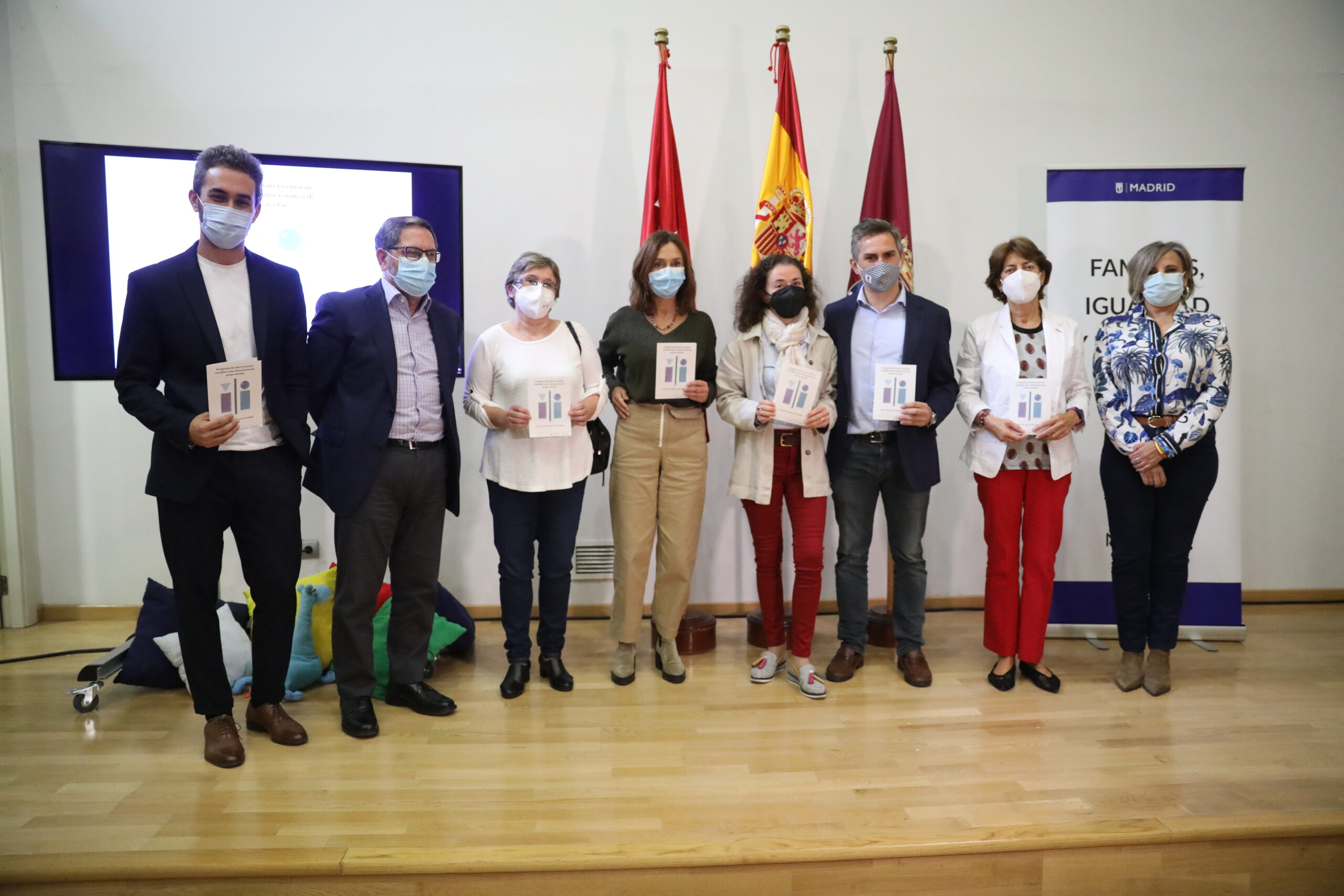 El Ayuntamiento lanza un programa pionero de intervención ante el acoso escolar dirigido especialmente a las familias