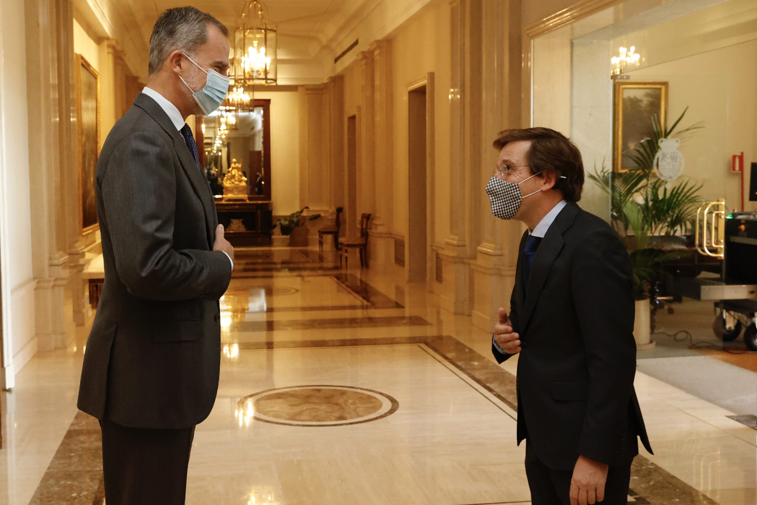 Almeida y Villacís, recibidos en audiencia por el rey Felipe VI en el Palacio de La Zarzuela