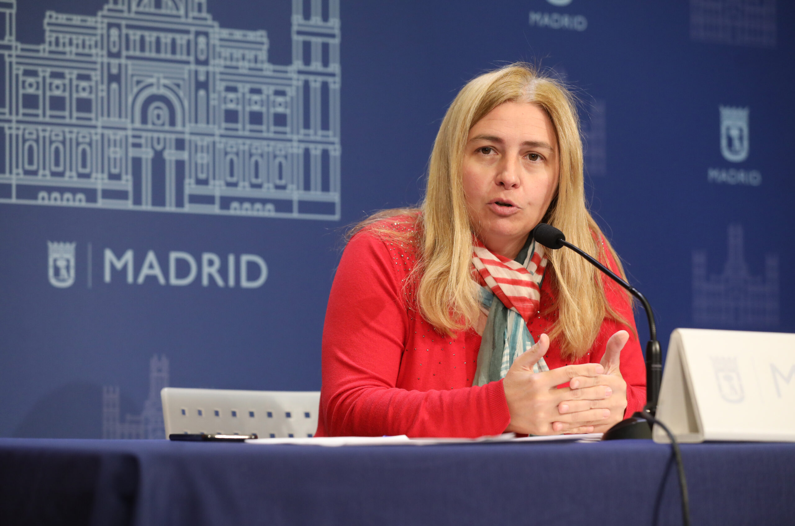 El Ayuntamiento diseña un dispositivo especial de seguridad por Navidad con un refuerzo diario de 400 policías municipales, 726 el fin de semana