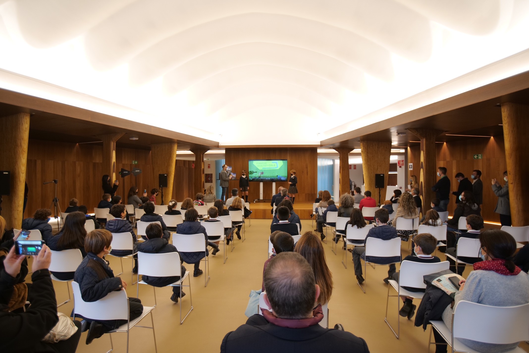 Más de 800 jóvenes han participado en el concurso ‘Vuelta al cole con Minecraft’ para diseñar la Casa de los Videojuegos