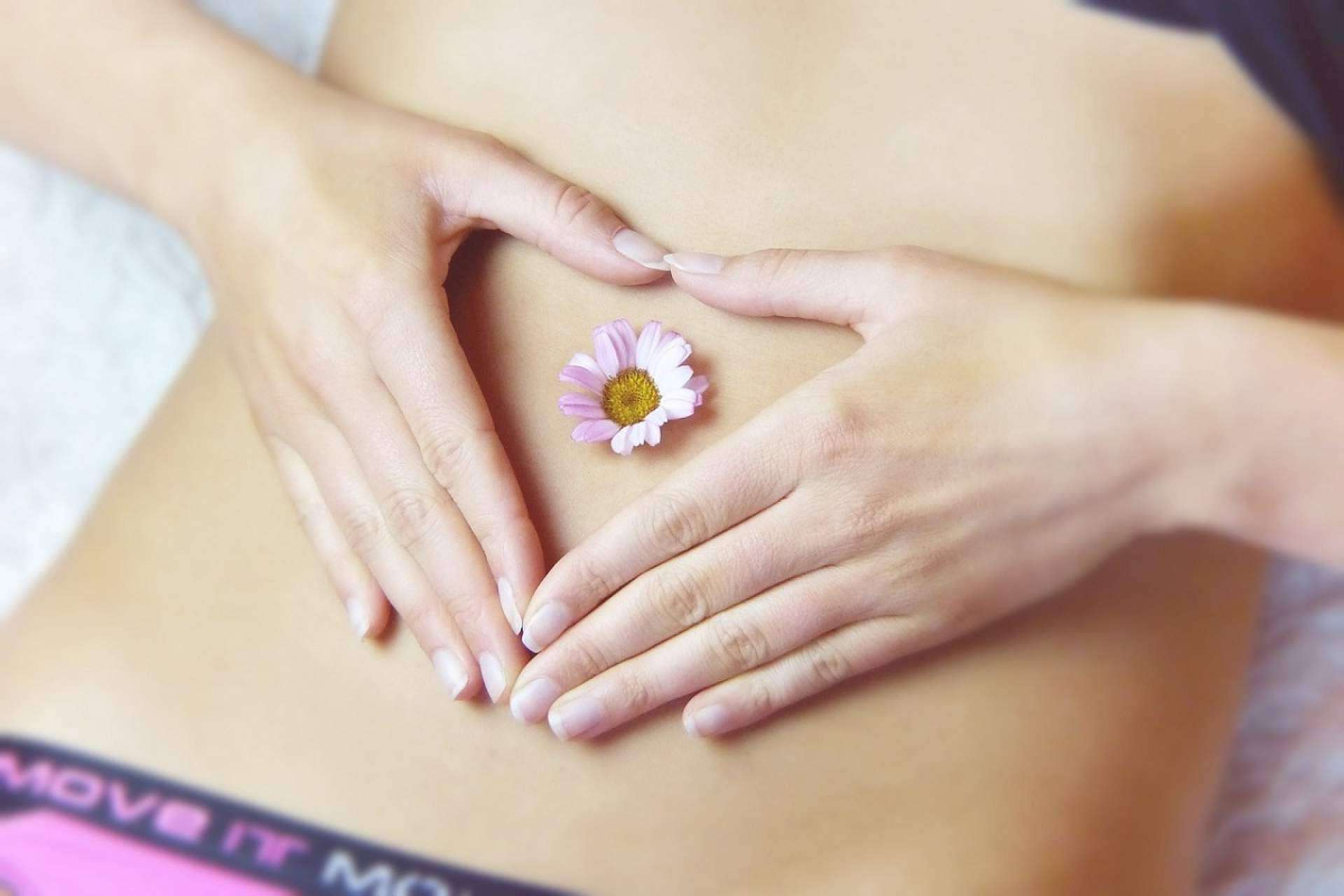 Calmar los dolores menstruales con CBD