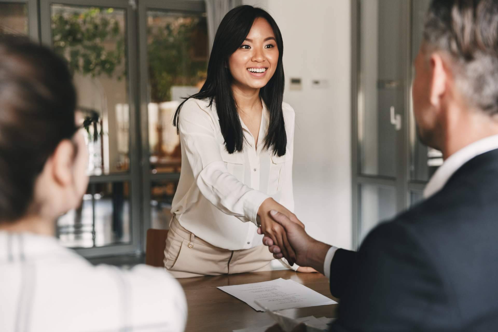 Las compañías pueden agilizar la contratación de profesionales IT en un 80 % gracias a Opground