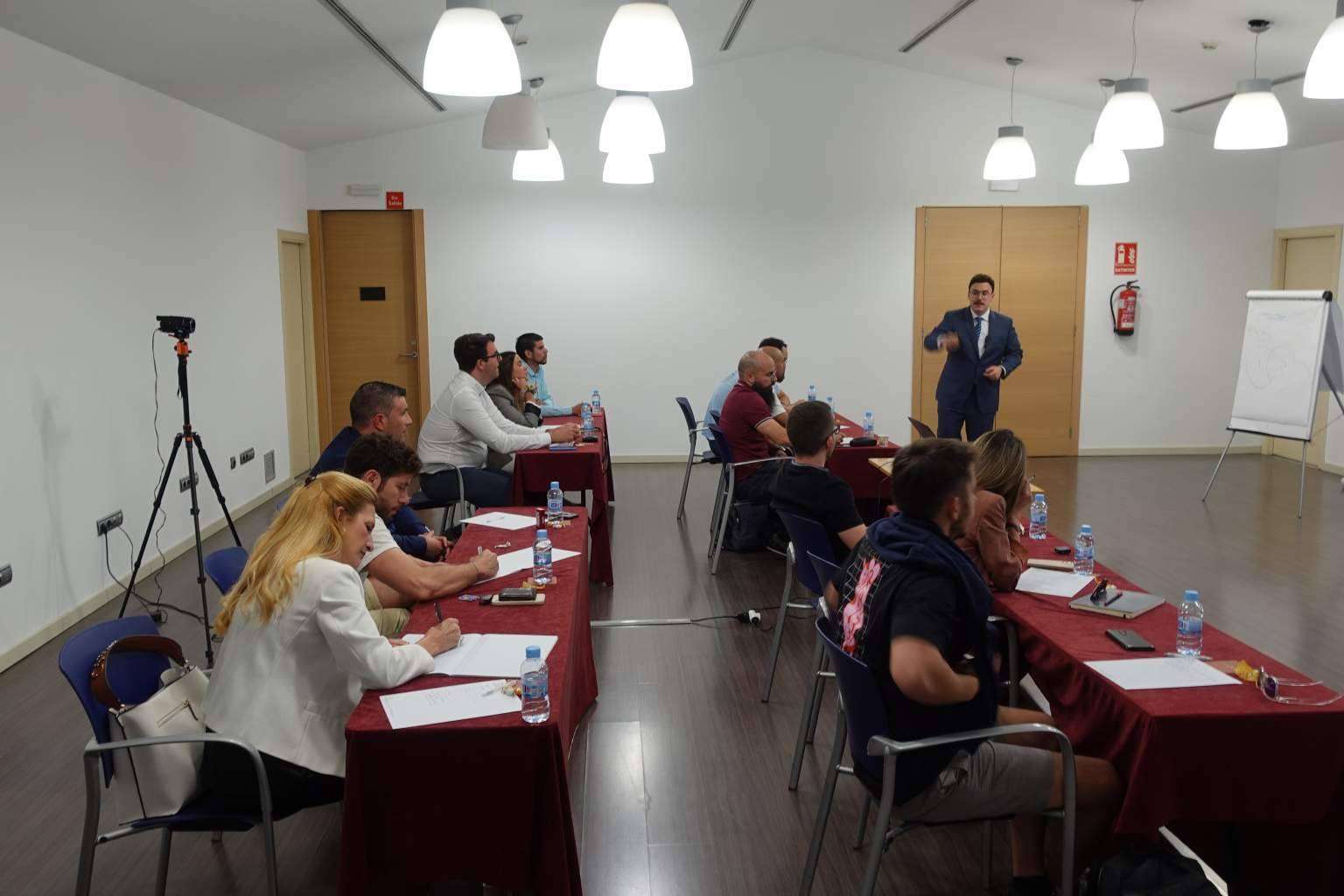 Nueva temporada de formaciones de hablar en público en España y Andorra con Fernando Miralles