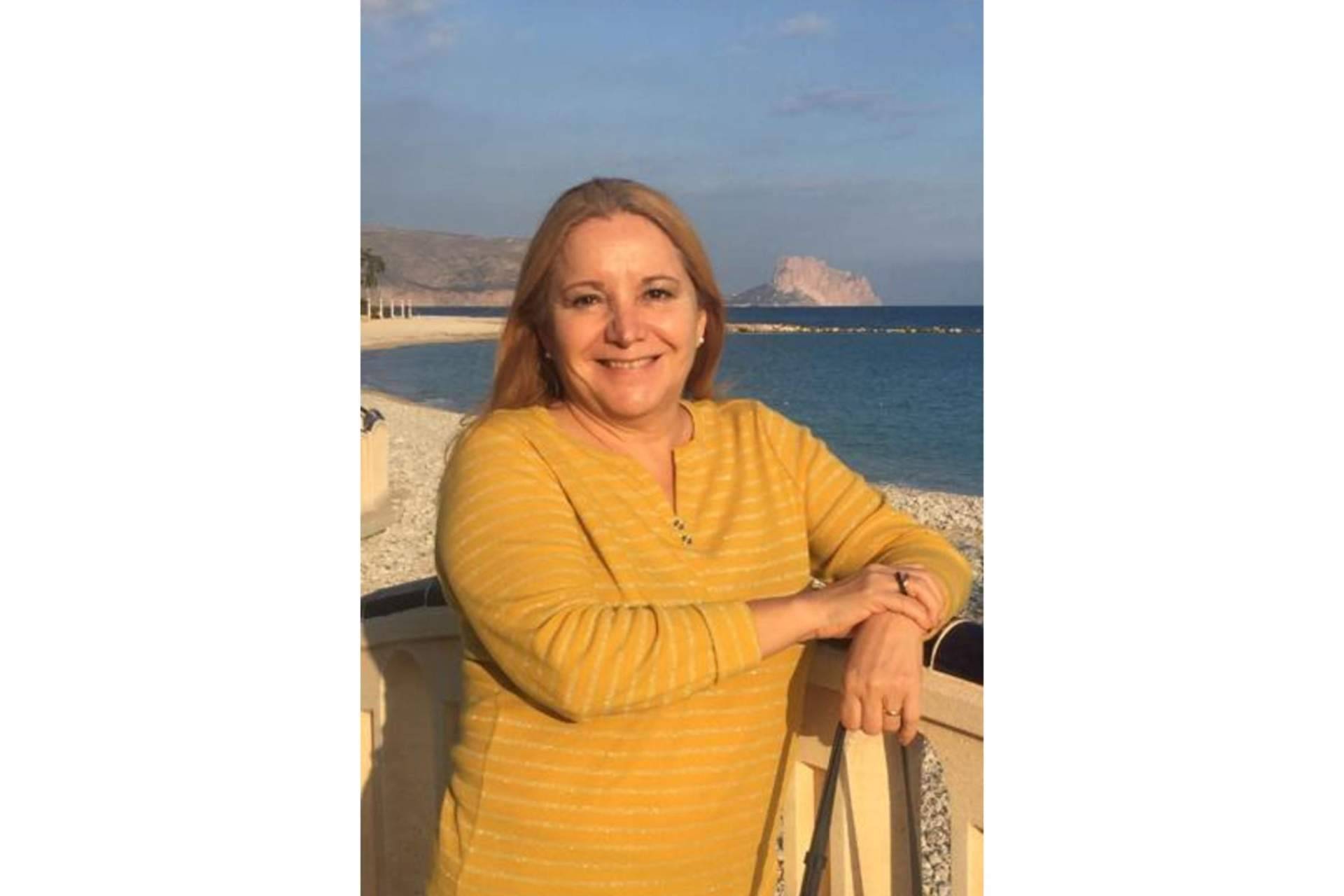 Joselyn Jeannette presenta 'De luces y de sombras', obra editada por Letrame Grupo Editorial