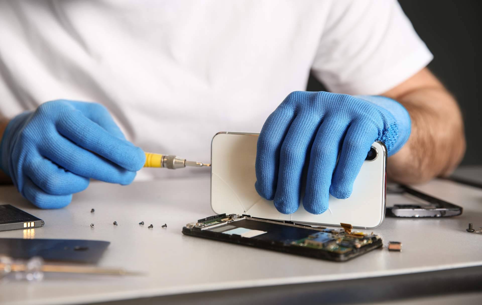 Unos de los líderes en reparaciones de móviles al instante, Mundo del Móvil
