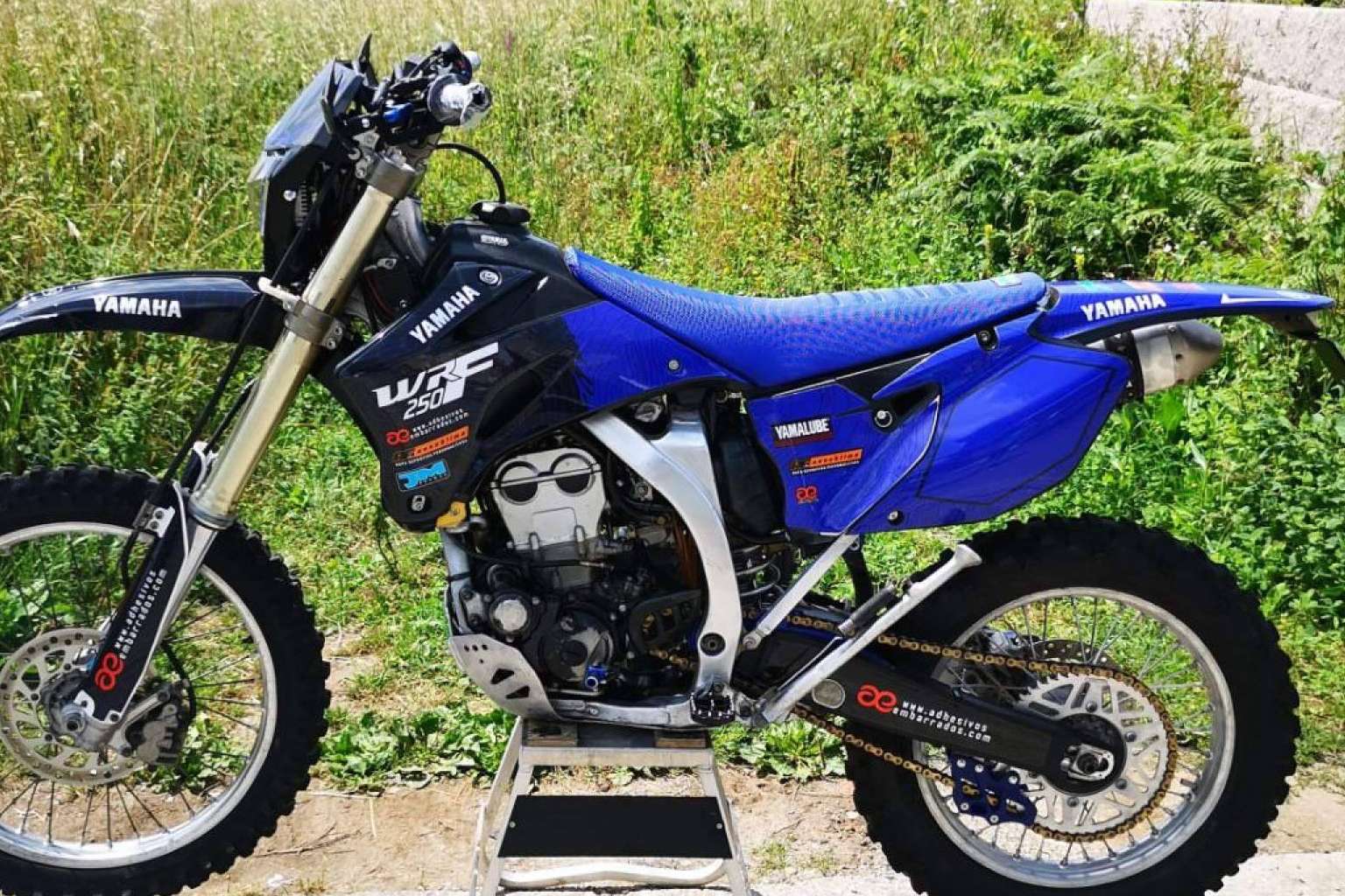 Fundas de asiento de moto personalizadas de la mano de JM-FUNDAS