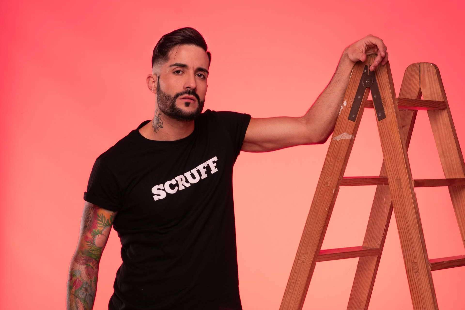 Acceder a una comunidad 'my gay site' en todo el mundo, con SCRUFF