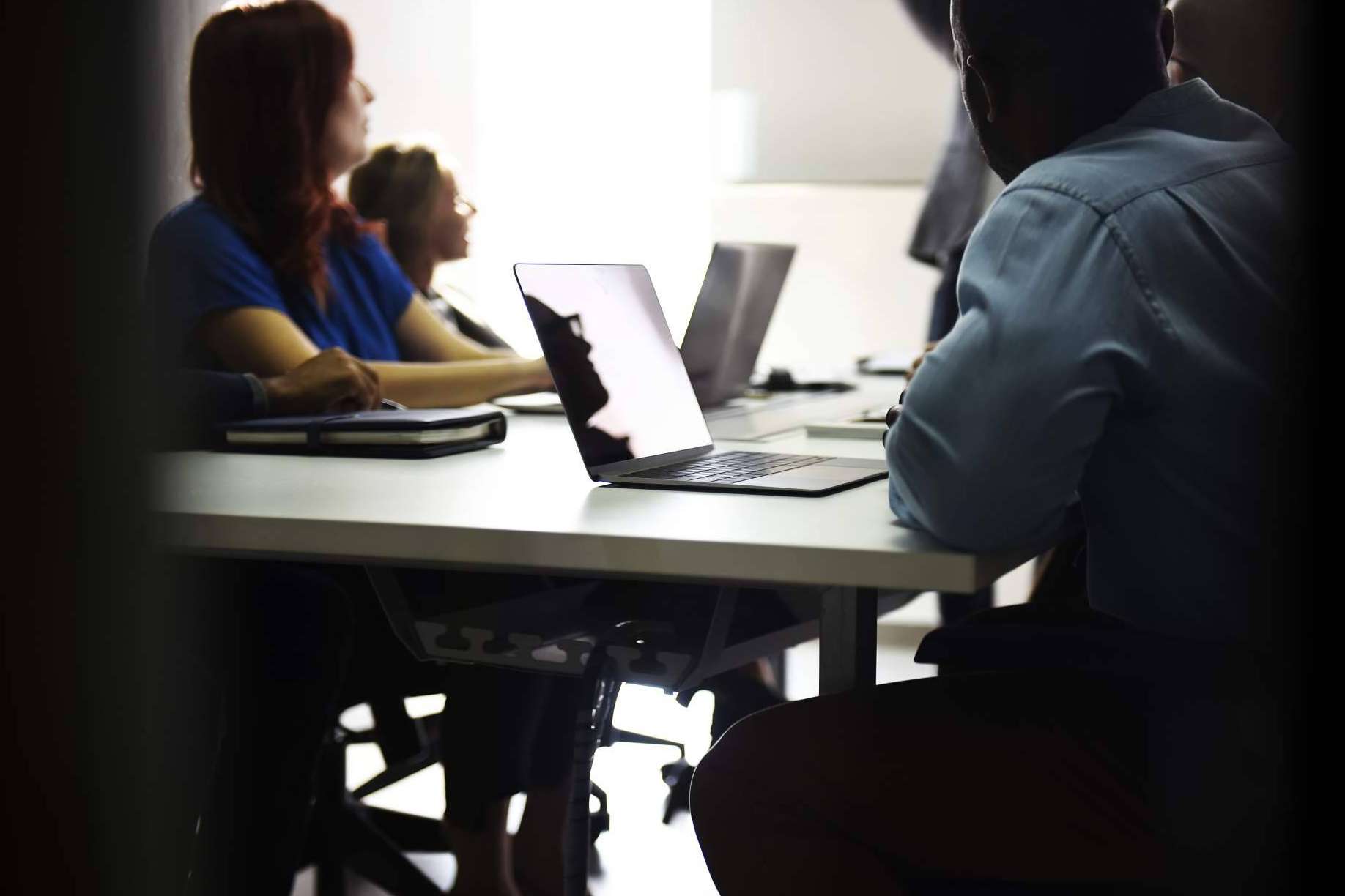 Aicad Business School impulsa cursos para prácticas profesionales en empresas