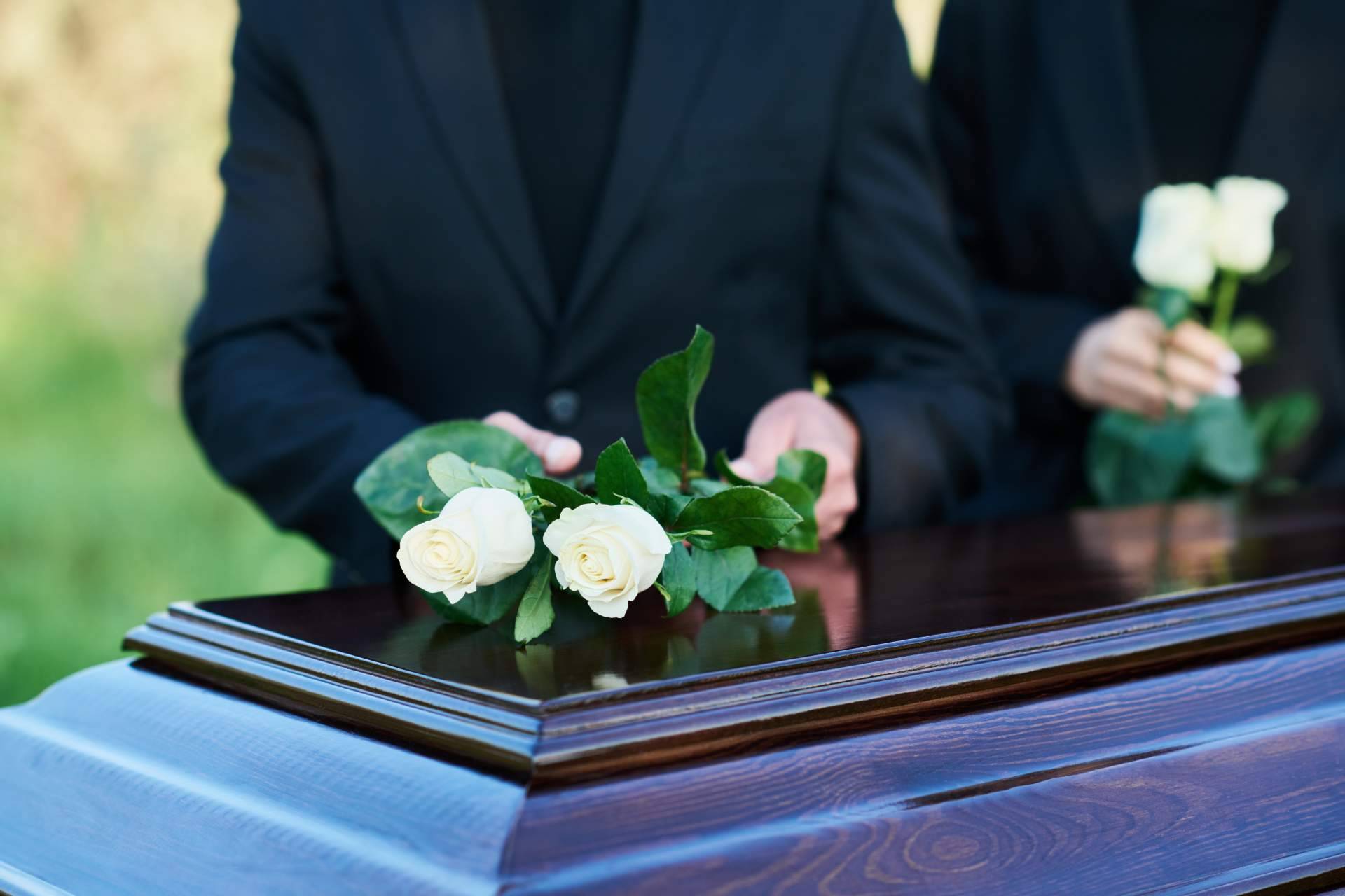 efuneraria; la funeraria online que ofrece información funeraria de calidad