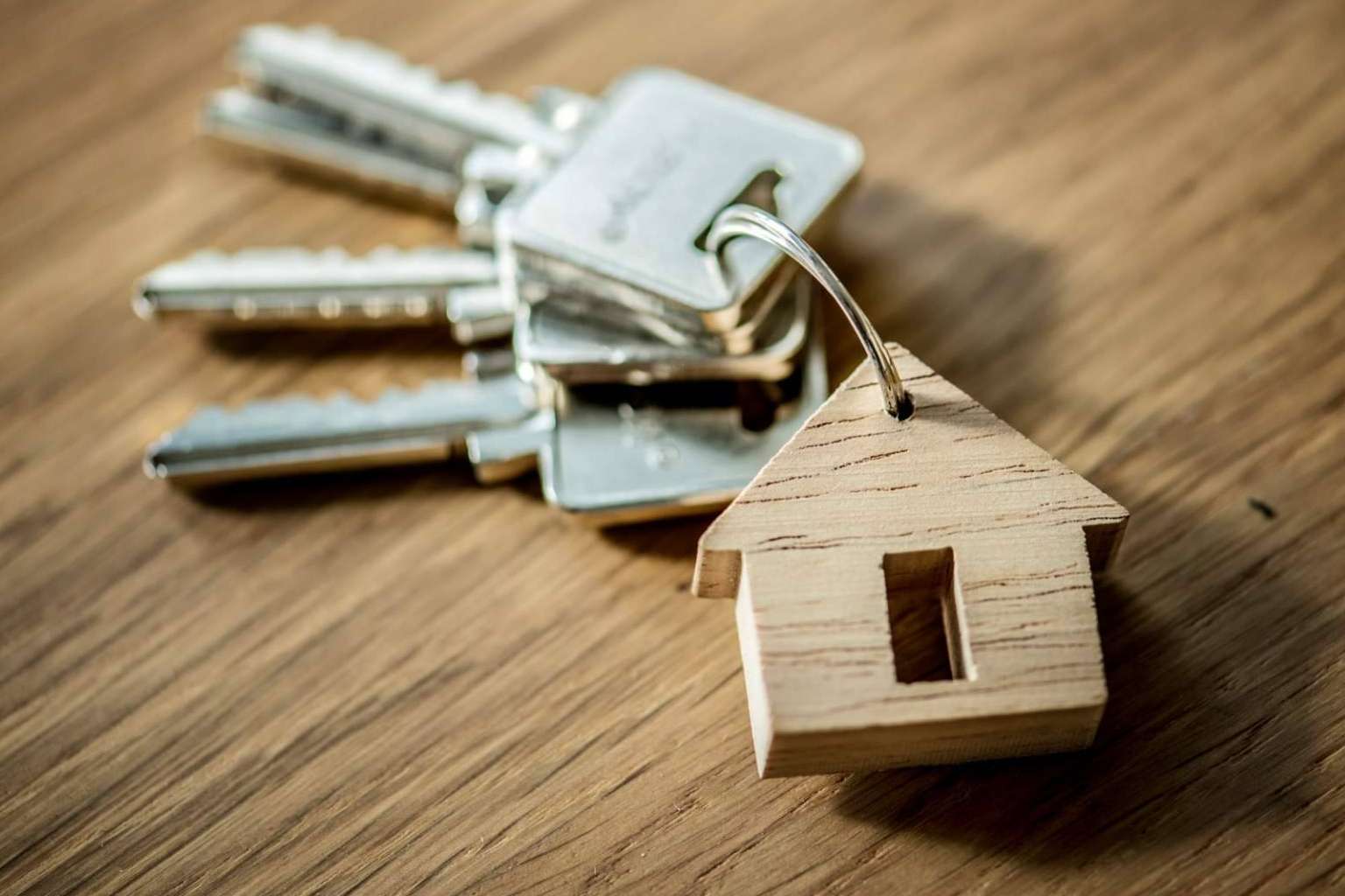 ACM Homes ofrece compraventa de pisos sin comisiones, una alternativa accesible y transparente