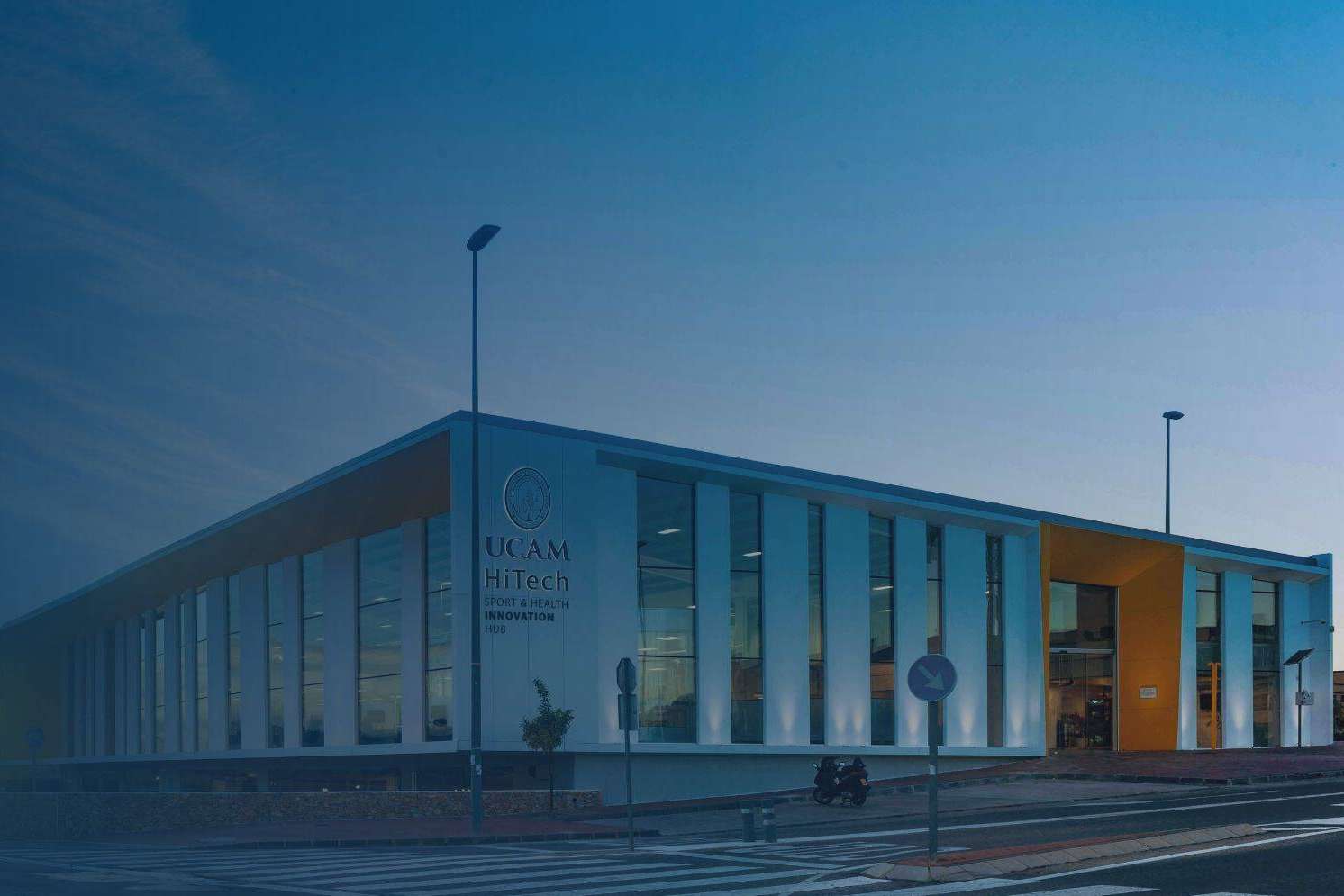 El impulso al emprendimiento científico en España; el programa UCAM HiTech y sus Bootcamps
