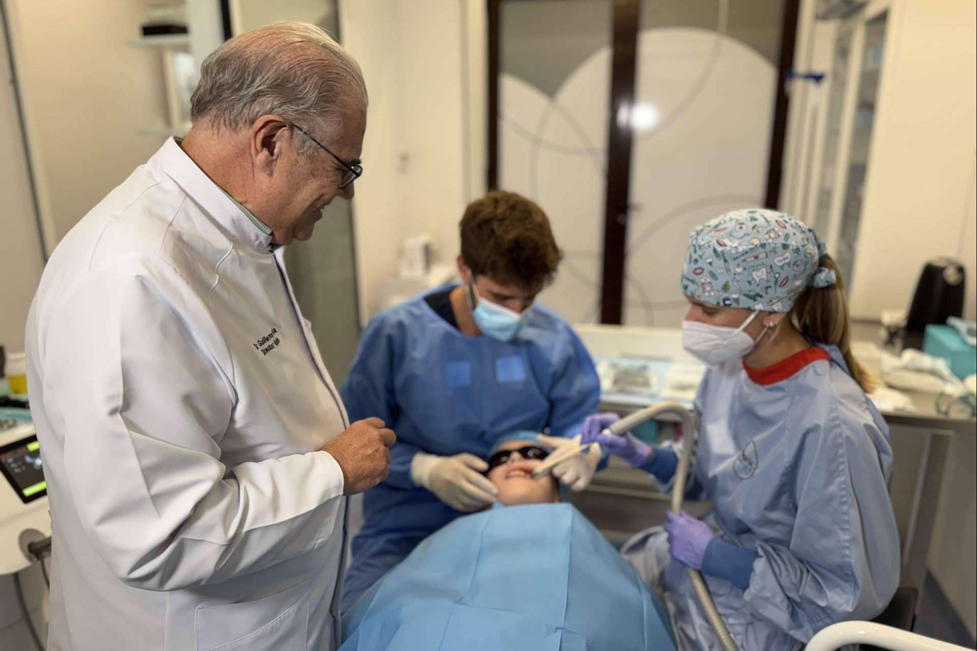 Cirugía guiada para implantes dentales; la nueva era en odontología con Clínica Ibaseta