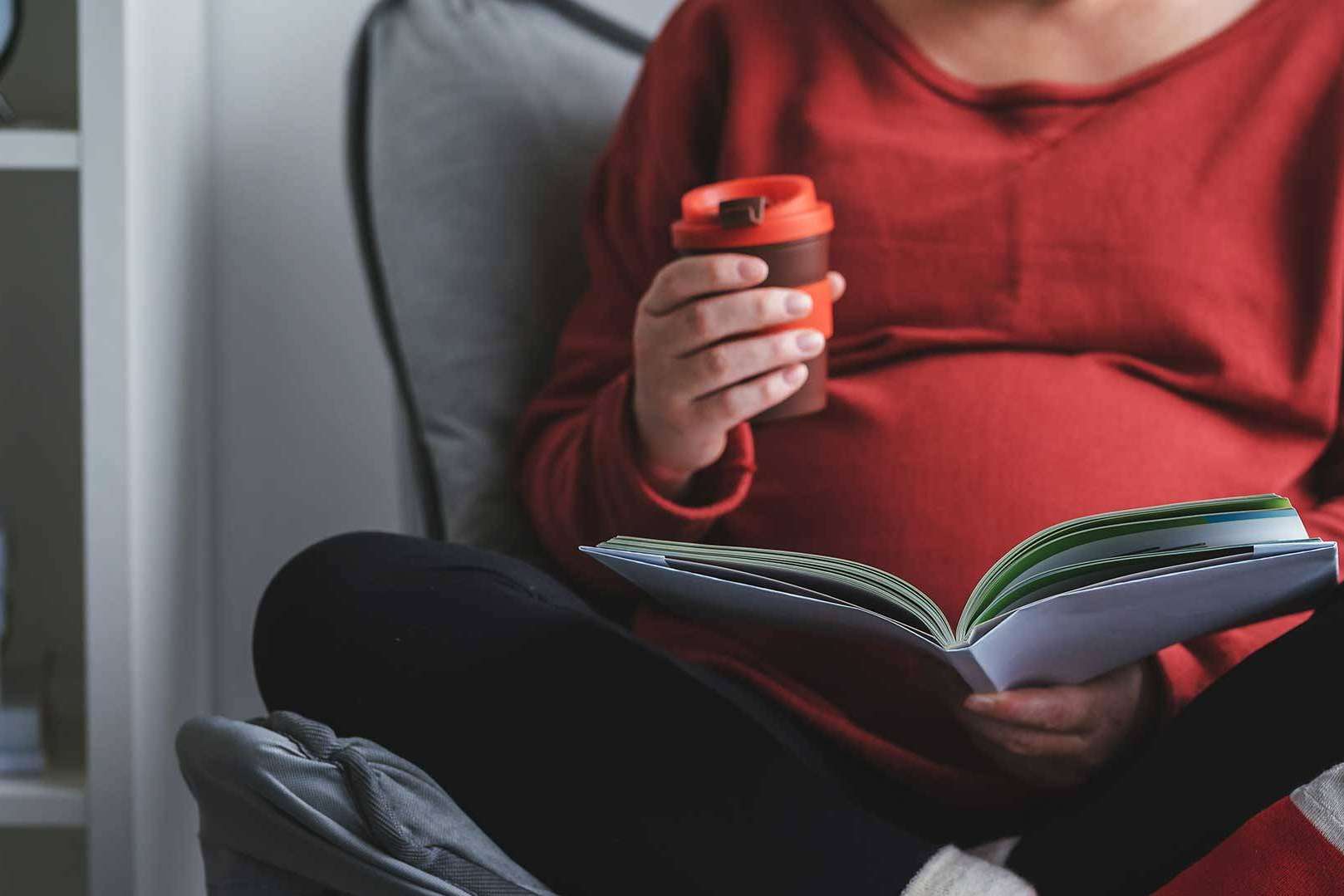 Terapia de aceptación y compromiso; Nuevos enfoques en la psicología infantojuvenil