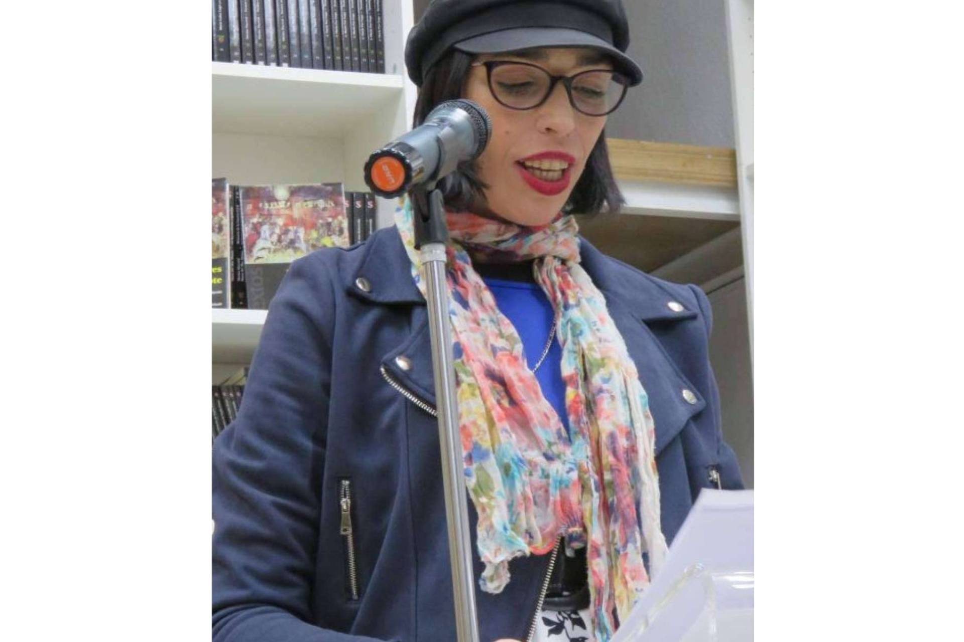 Locución y poesía personalizada, la marca de Paty Liñán