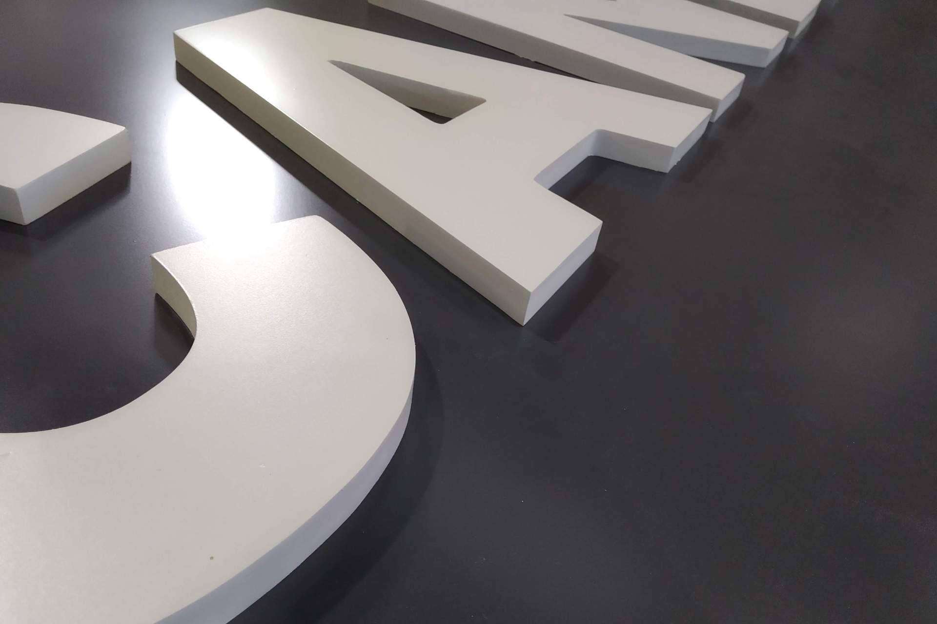 Letras Corpóreas; Ima Rótulos lanza su nueva tienda online