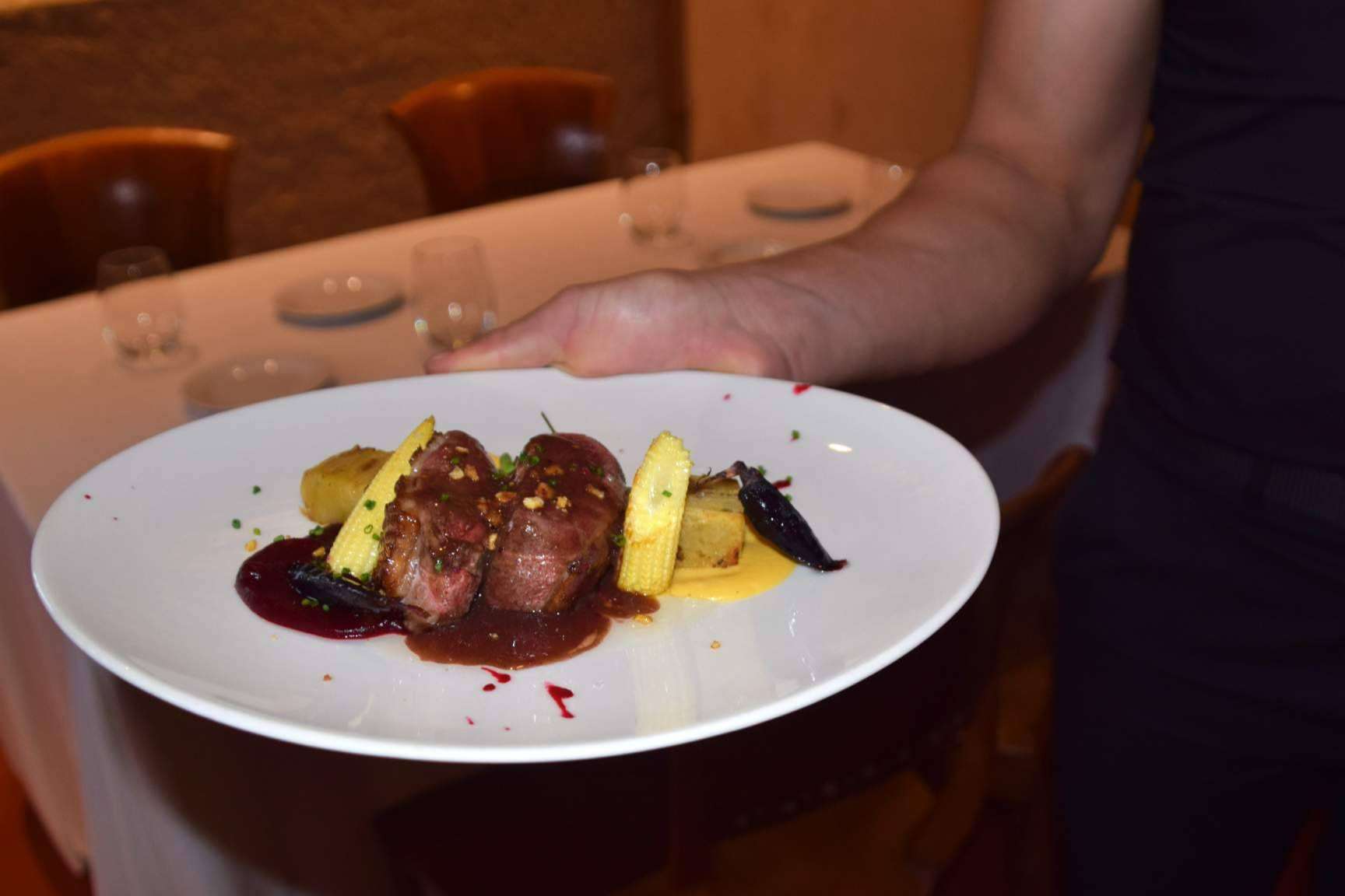 Restaurante Sant Pere del Bosc; Cocina catalana de autor en un entorno natural único