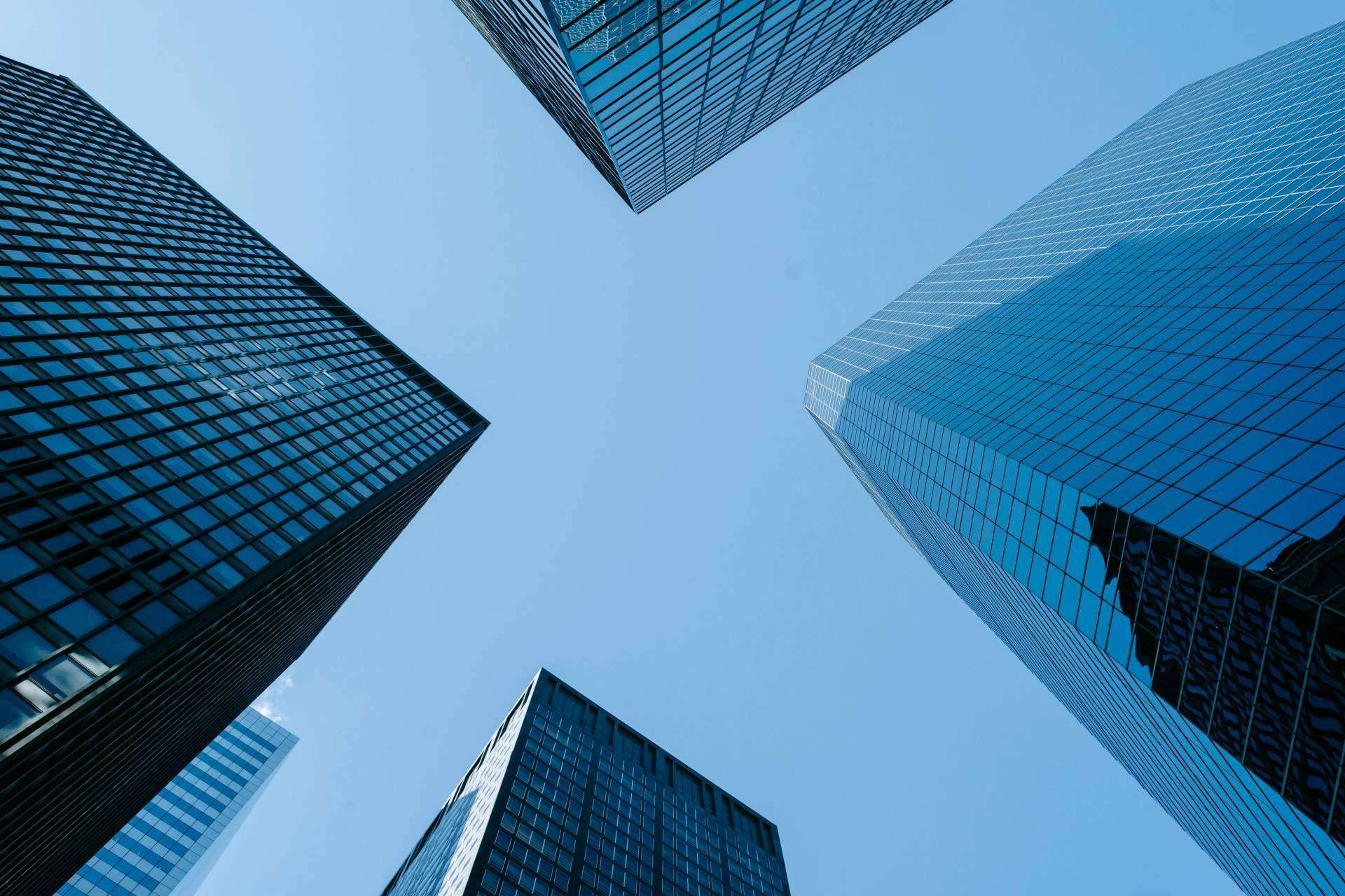 Grupo Seguros Generales planta cara a los gigantes europeos y blinda Rastreador-Seguros.com