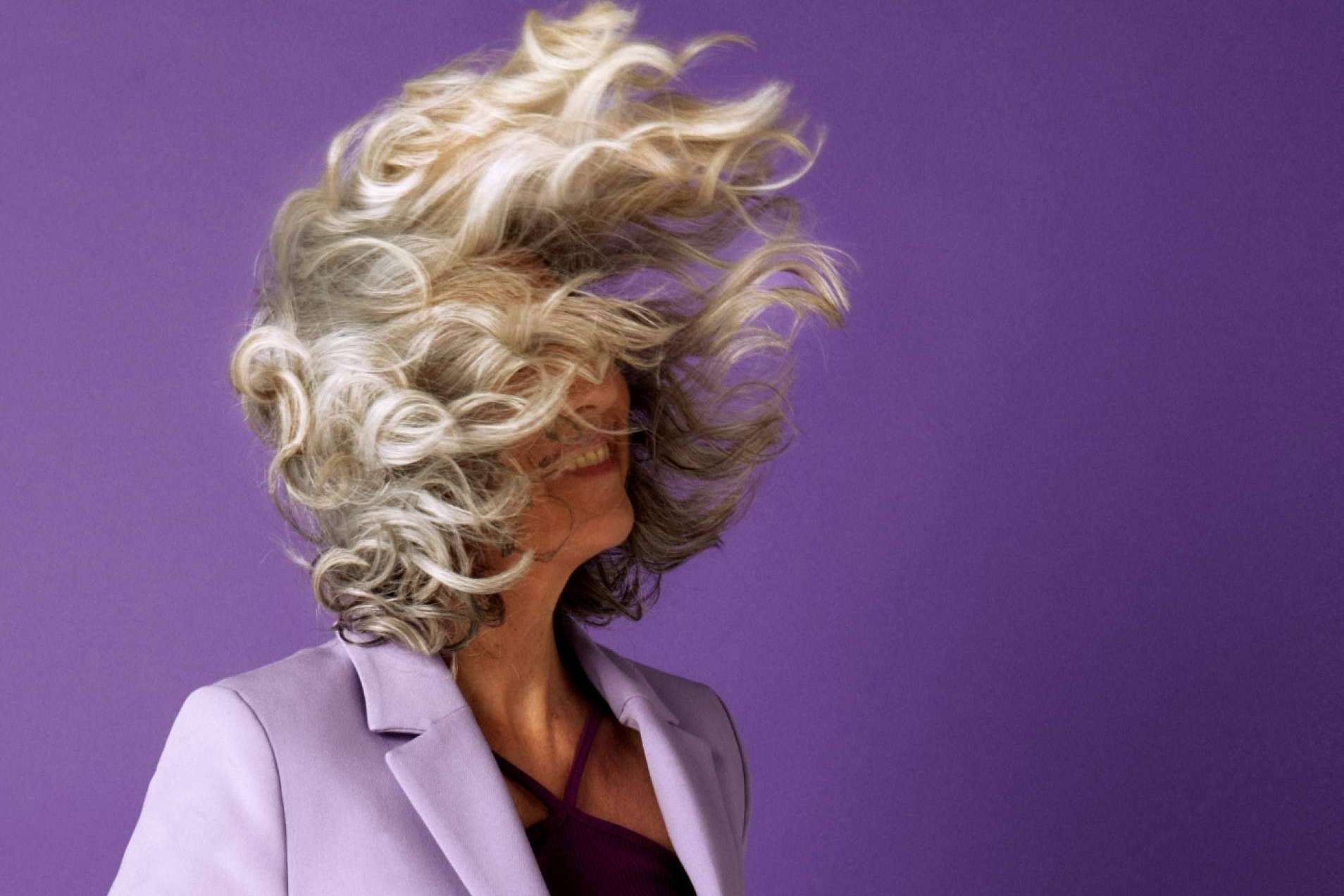 La textura del cabello es tendencia; la revolución capilar de Ángela Navarro