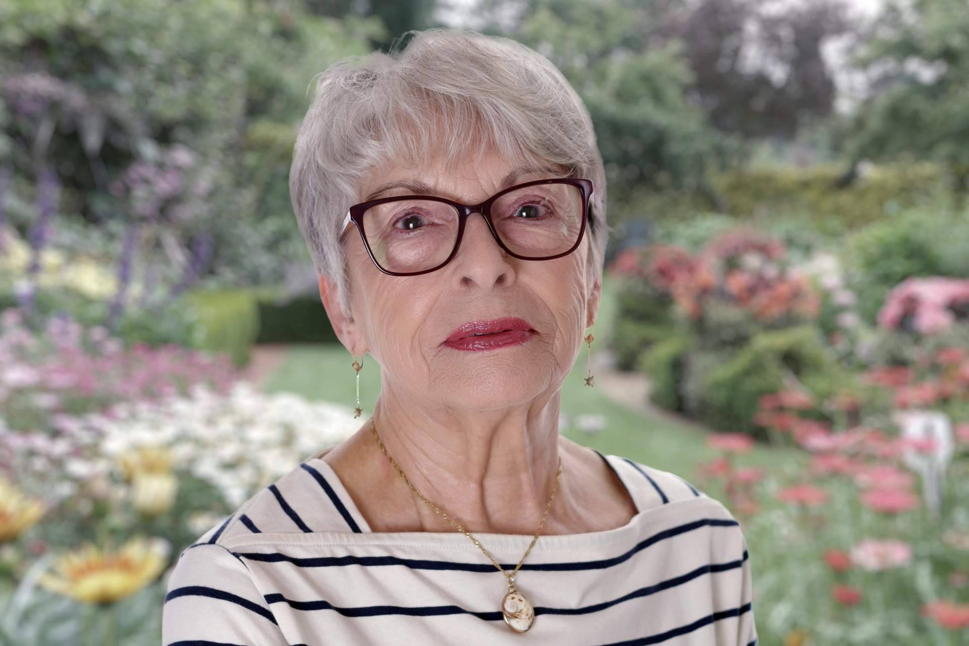 María Antonia De la Vallina; la memoria de una infancia herida en Una vida robada.