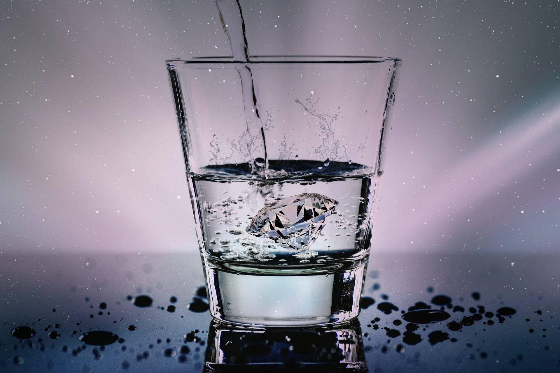 Agua con gas; mitos y realidades sobre esta bebida de moda