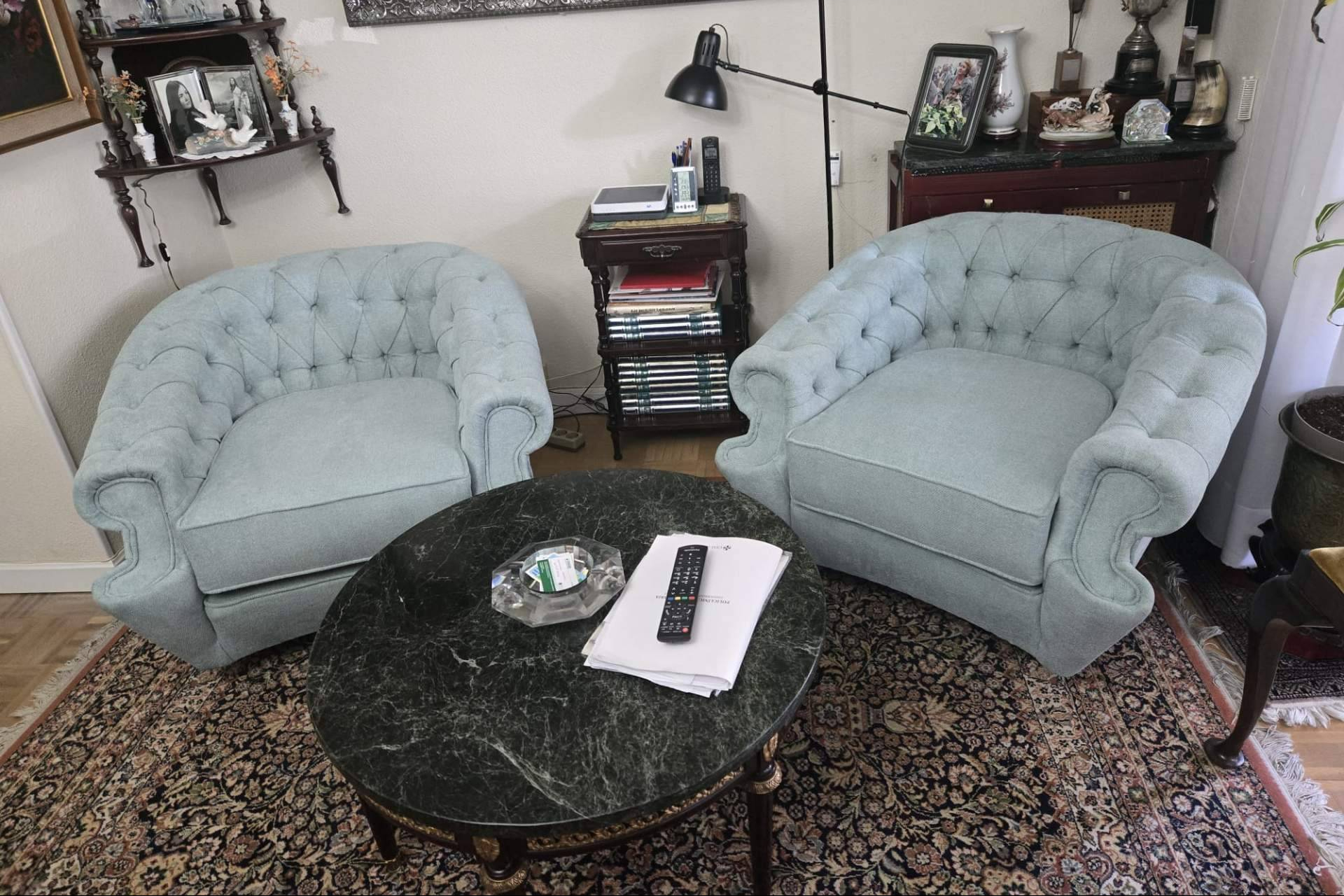 Tapiceros en Madrid; la renovación de sofás y sillas gana protagonismo por estilo y calidad