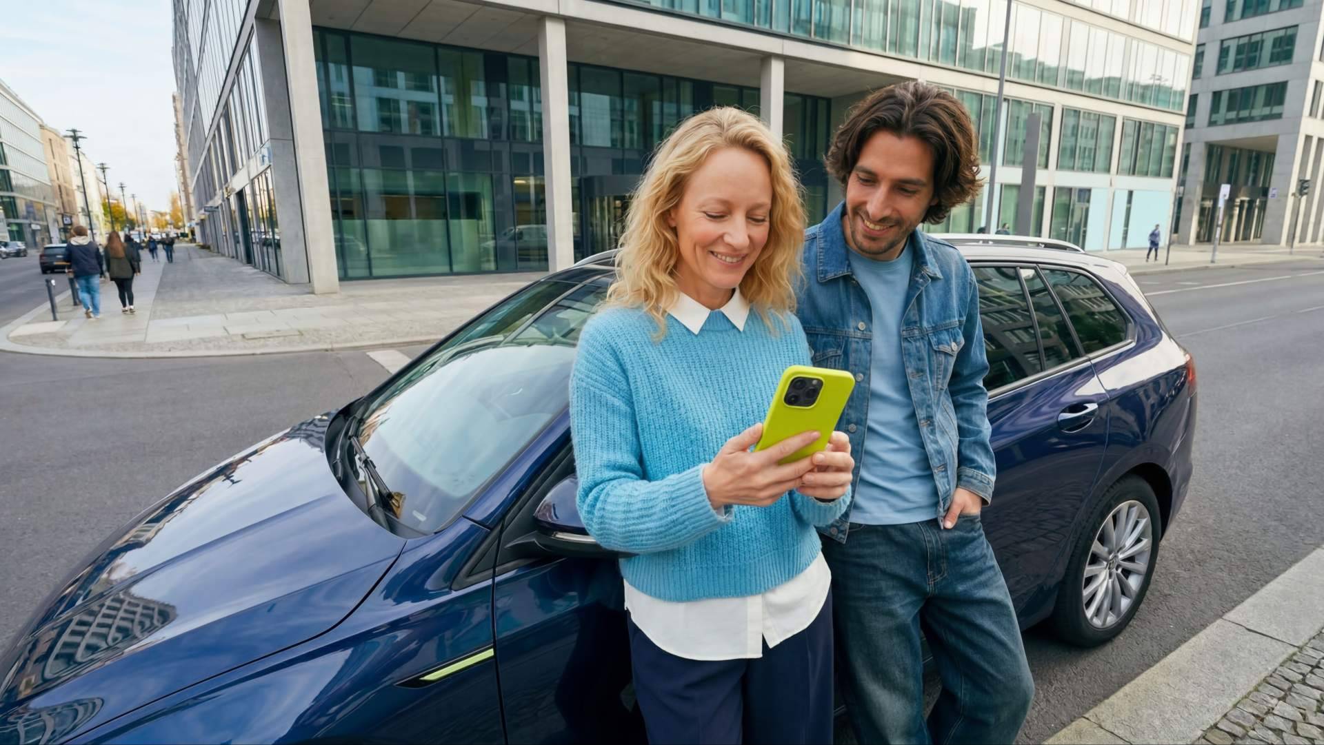 Casi la mitad de los españoles ya contratan su seguro de coche de forma digital según un estudio de Allianz Direct