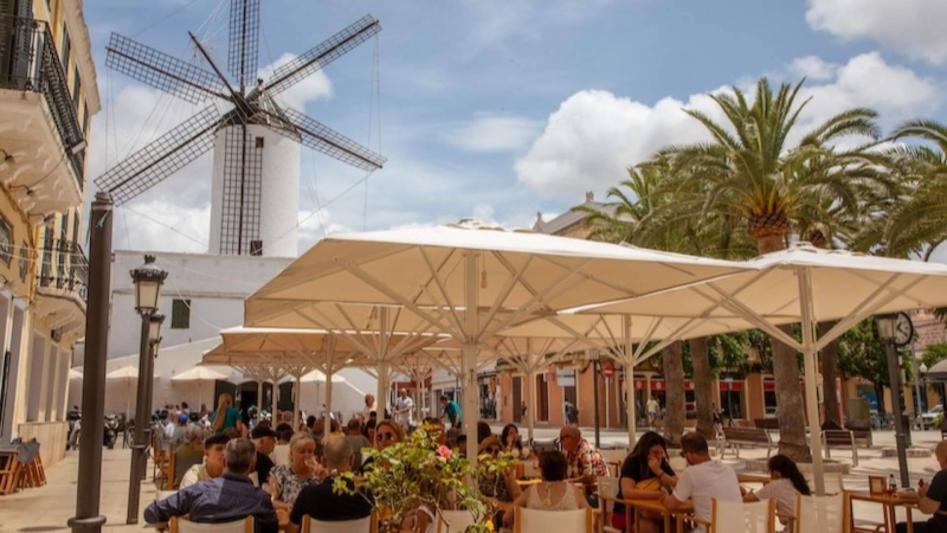 Las 5 terrazas emblemáticas de Ciutadella para saborear Menorca