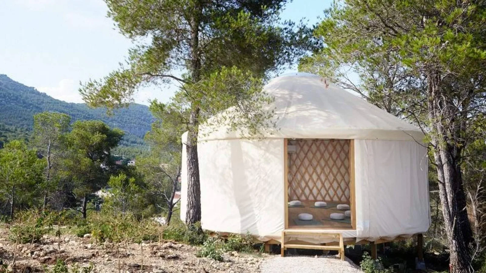 La Yurta Moderna; Un sistema de fabricación de casas modulares prefabricadas que no necesitan licencia