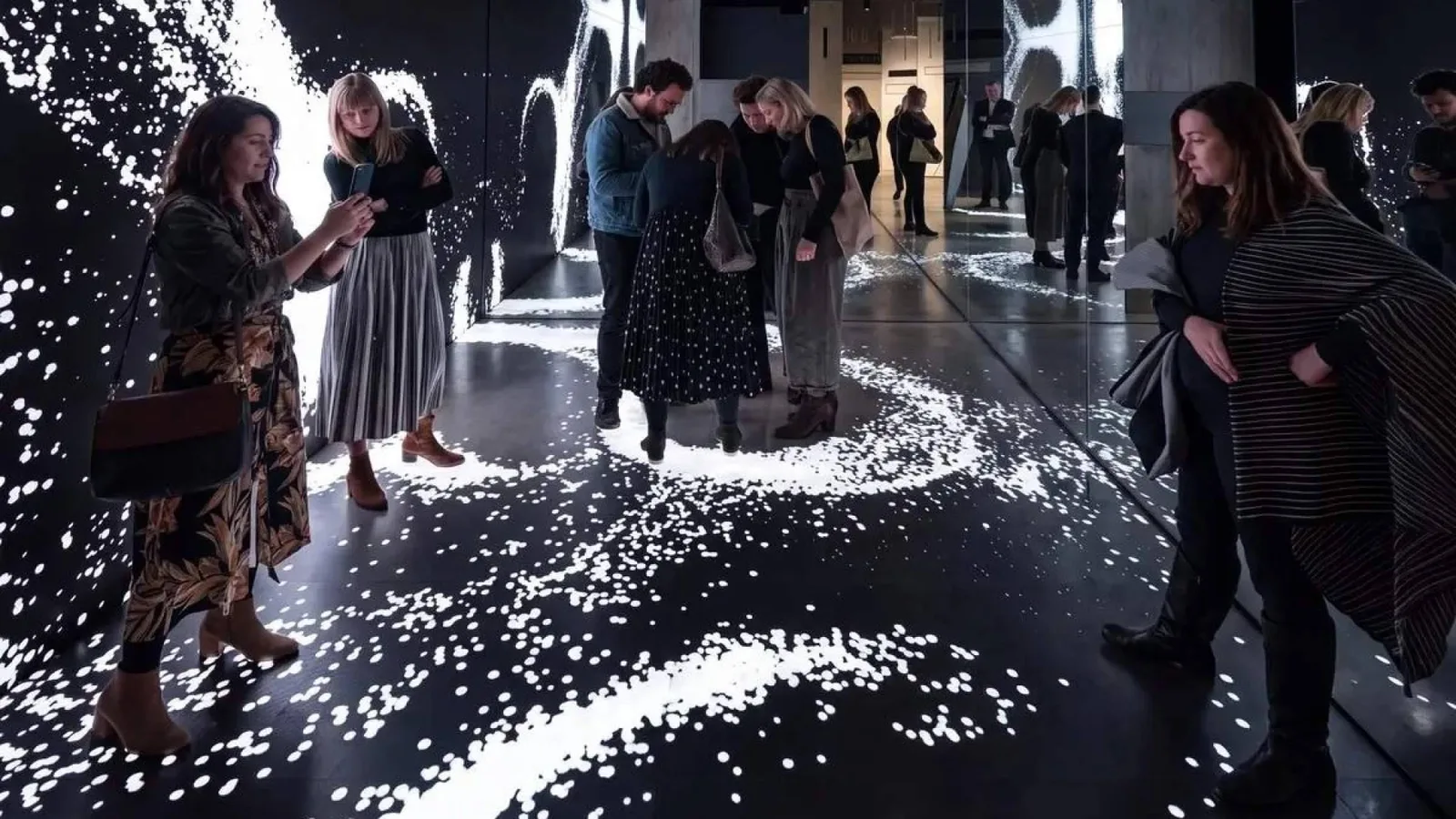 APL Hub conecta a empresas de Barcelona con proveedores de pantallas LED para eventos corporativos
